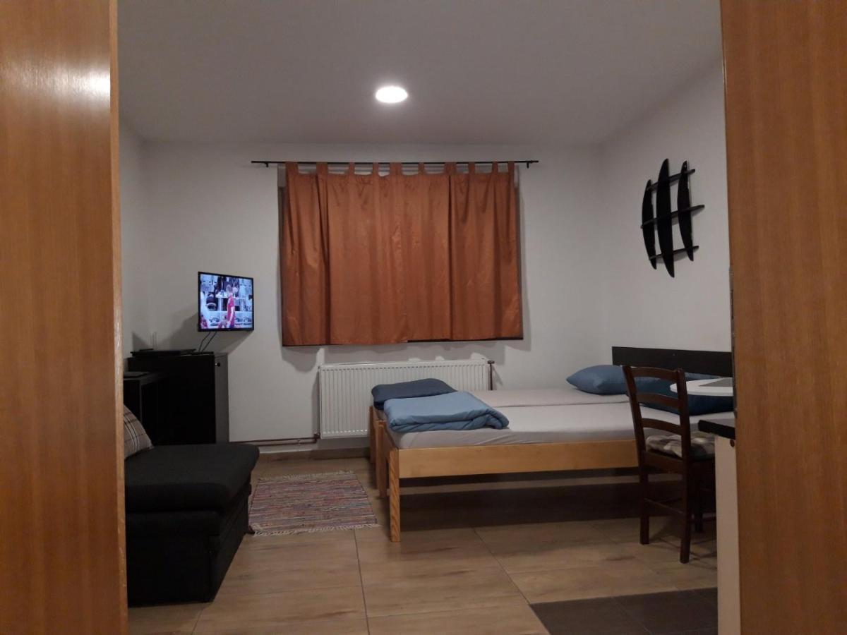 Apartment Eurho Osijek Eksteriør billede